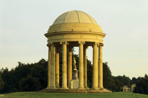 The Rotunda with the Temple of Venus in the distance at Stowe Landscape Gardens, Buckinghamshire ©National Trust Images/Andrew Butler