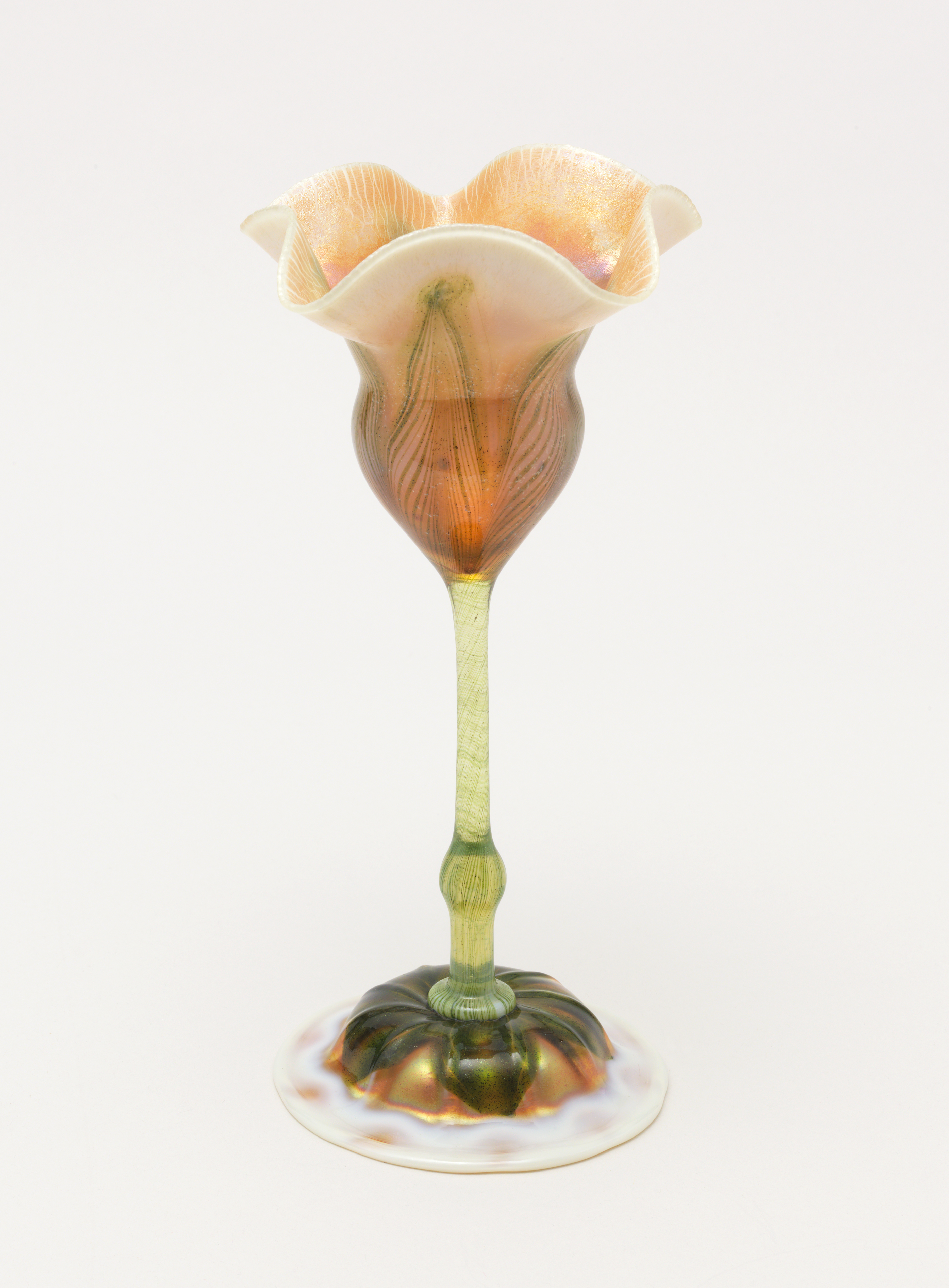 Flower Form Vase, ca. 1906; Louis Comfort Tiffany; hand-blown favrile glass; Cooper Hewitt. Photo Matt Flynn © Smithsonian Institution