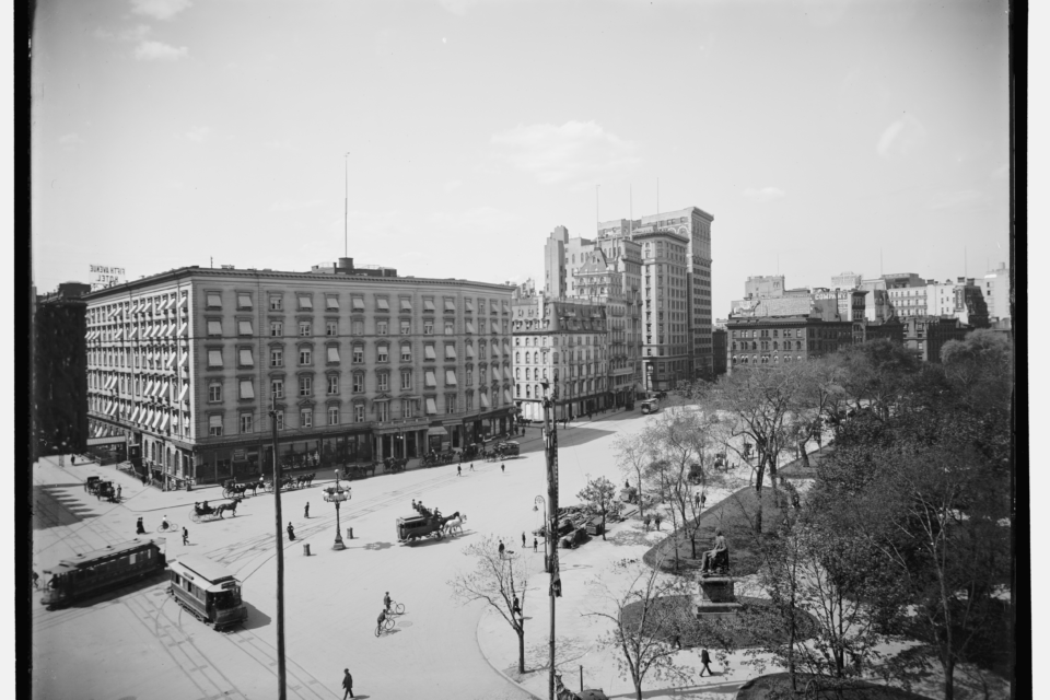 Madison Square, c. 1901. Detroit Publishing Company